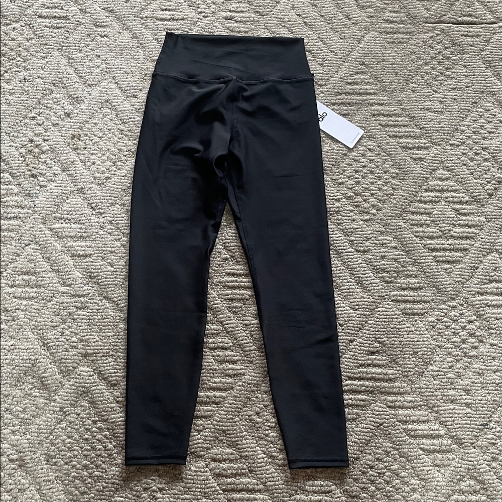 Alo High-Waist Airlift Leggings - Picture 6 of 9